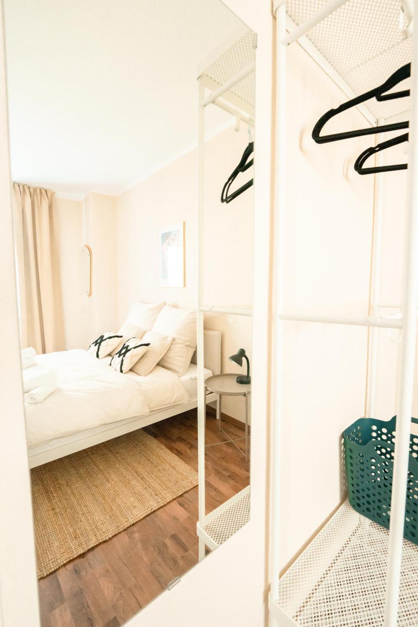 -Super Zentrales Zimmer- Direkt An Der Lutter! Bielefeld Buitenkant foto