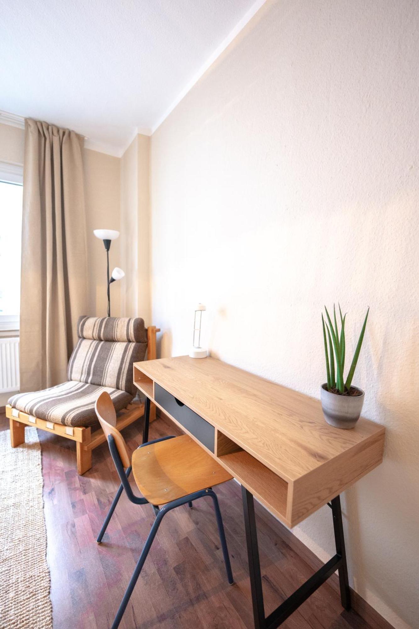-Super Zentrales Zimmer- Direkt An Der Lutter! Bielefeld Buitenkant foto